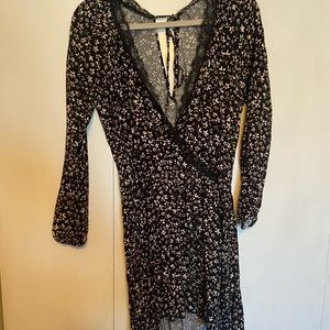 Great wedding guest dress